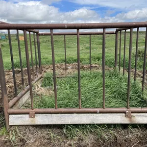 7 1/2 Ft. x 7 1/2 Ft. HD Single Bale Feeder - #2