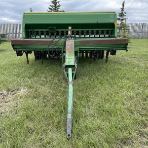 JOHN DEERE 9450 Hoe Drill, 10 Ft., 7” Spacing, 11L-14 Tire - See Important Note!
