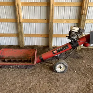 WHEATHEART 7" Transfer Auger w/ 5 ½ HP. Honda GX160 Engine