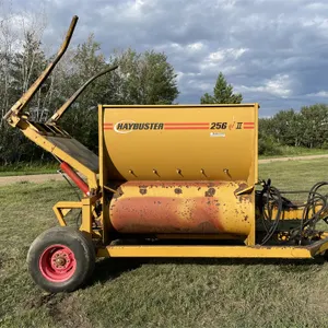 2000 HAYBUSTER 256+II Bale Processor, LH Discharge, 1000 PTO., 11L-15 Tires