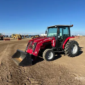2011 Massey Ferguson 1652 FWA Utility Tractor
