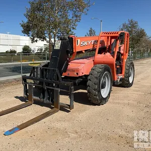 2017 SkyTrak 8042 Telehandler