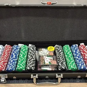 Unused Poker Set.