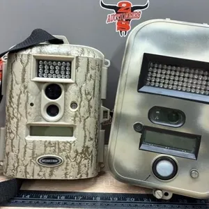2 Moultrie Trail Cameras. Untested.