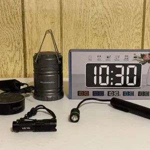 Alarm Clock, Flashlight & Amazon Echo Dot
