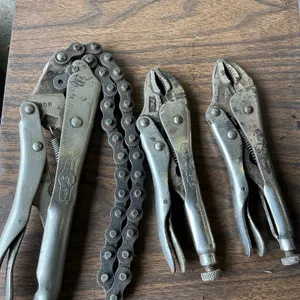 3 Vise Grip locking pliers