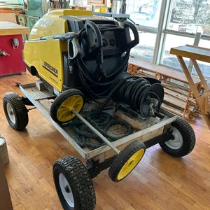 KARCHER COMMERCIAL HOT WATER PRESSURE WASHER, 3,300 PSI, 2200V, HOSE REEL, S/N 011557, CUSTOM TRANSPORT CART, **ALWAYS STORED INDOORS**