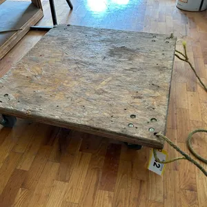 HD ROLLING FLAT DOLLY 29.5"X29.5"