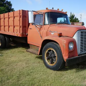 1970 International Harvester Load Star 1600 Grain Truck