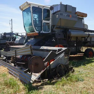 Allis Chalmers Gleaner L 24' Header