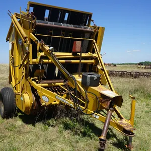 Vermeer 605 E Round Baler
