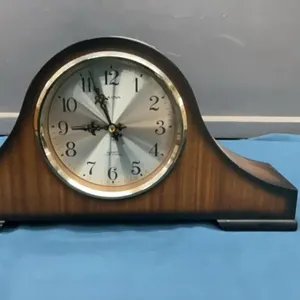 BULOVA BATTERY OPERATED MANTLE CLOCK