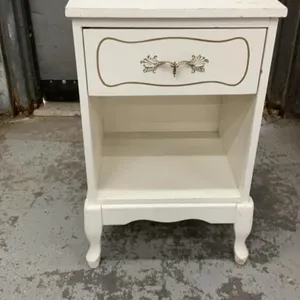 FRENCH PROVINCIAL NIGHT STAND