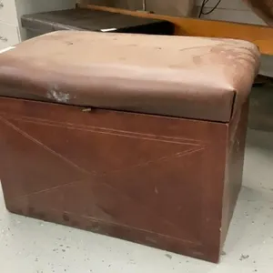 STORAGE BENCH