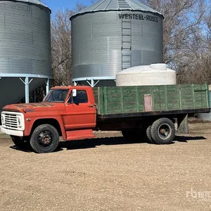 1968 Ford 500 4x2 Grain Truck