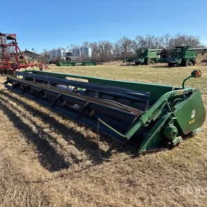 1992 John Deere 930 30 ft Rigid Combine Header