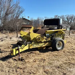 1990 Degelman R570S 53 in Paddle Rock Picker