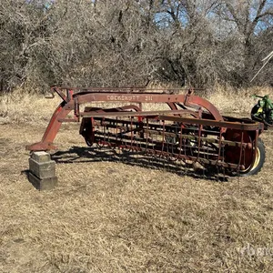 Cockshutt 311 8 ft Side Delivery Rake
