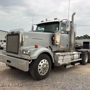 2022 Western Star 4900EX semi truck