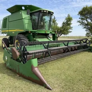 John Deere 9660STS Combine & JD 925 Flex Header