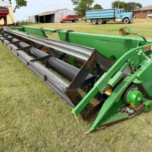 30’ John Deere 930 Combine Header
