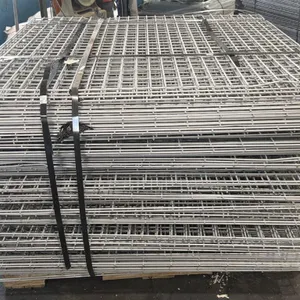 4’ x 4’ Metal Panels
 - appears to be about 55