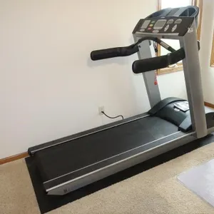 LANDICE L8 TREAD MILL