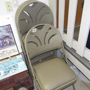 4-FOLDING CHAIRS