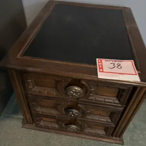 End table with drawers, 20.5 x 26 x 20”