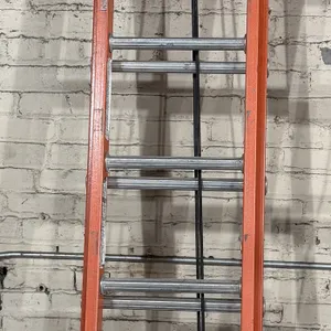20' Fiberglass Extension Ladder