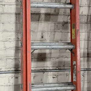 20' Fiberglass Extension Ladder