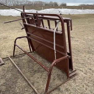 Like NEW Hi- Qual calf tipping table (GST 5% charged)