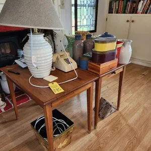 2 Ends Tables with Drawers & Contents