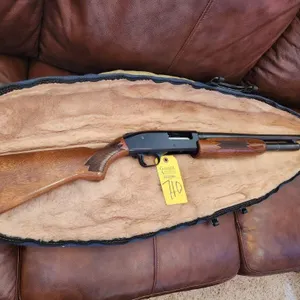 Mossberg 12GA 28" Modified Choke, 20" Barrel