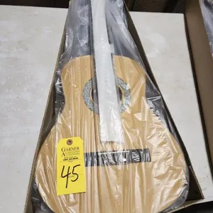 Westwood CG36 3/4 Size Classical Guitar - Appears NIB
