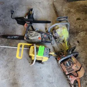 4 Chain Saws & Electric Pole Saw