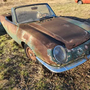 Fiat - Appears to be 1967-1971 850 Spider Model - No Title