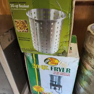 30 Qt. Fryer & Perforated Basket