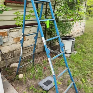 Folding Step Ladder 6 ft.
