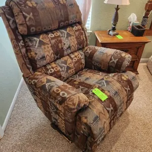 Swivel Recliner