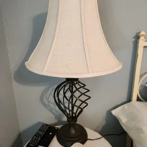 2 Lamps