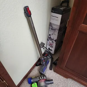 Dyson V8 Animal Cordless Stick Vacuum