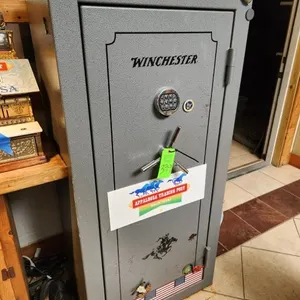 Winchester Gun Safe - 26 Gun