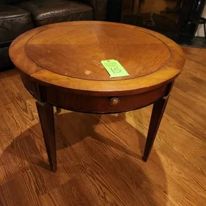 Round Accent Table w/ Drawer