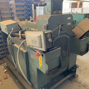 Simazu Twin Nut Tapper