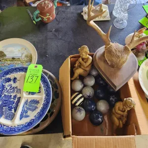 Misc. Lot including Dallas Cowboys Billiard Balls