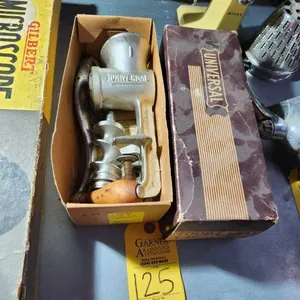 Universal Food & Meat Chopper No1 - Still in box