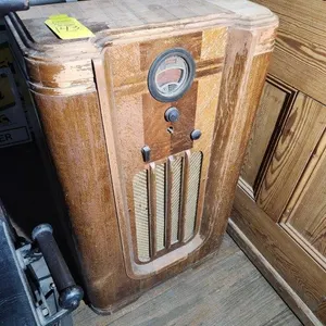 Philco Vintage Tube Radio