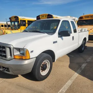 2000 Ford 3/4 Ton Truck - Miles 174,274, VIN E26889
