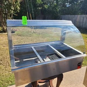 Vollrath Cayenne Full Service Countertop Heated Display Case/ Warmer Cabinet